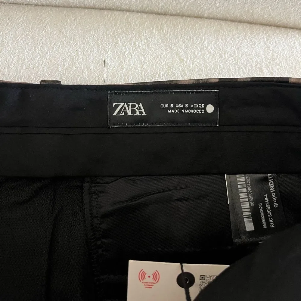 NWT Zara Wrinkle Look Printed Set- Small